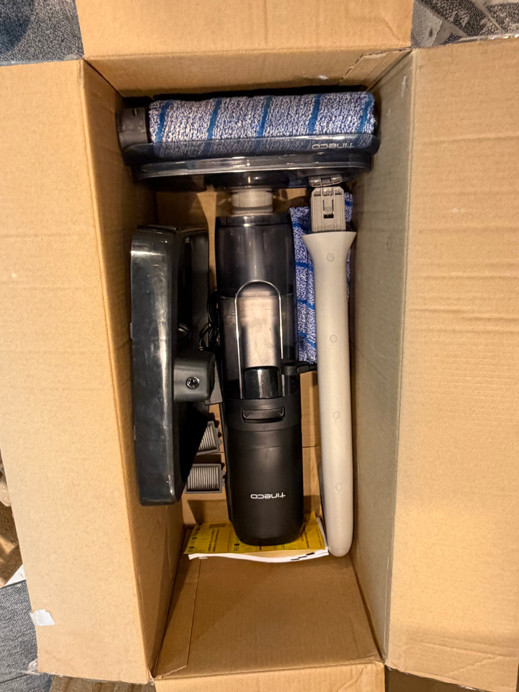 Tineco GO HammerHead MessDetect Ultra
Cordless Mop and Vacuum