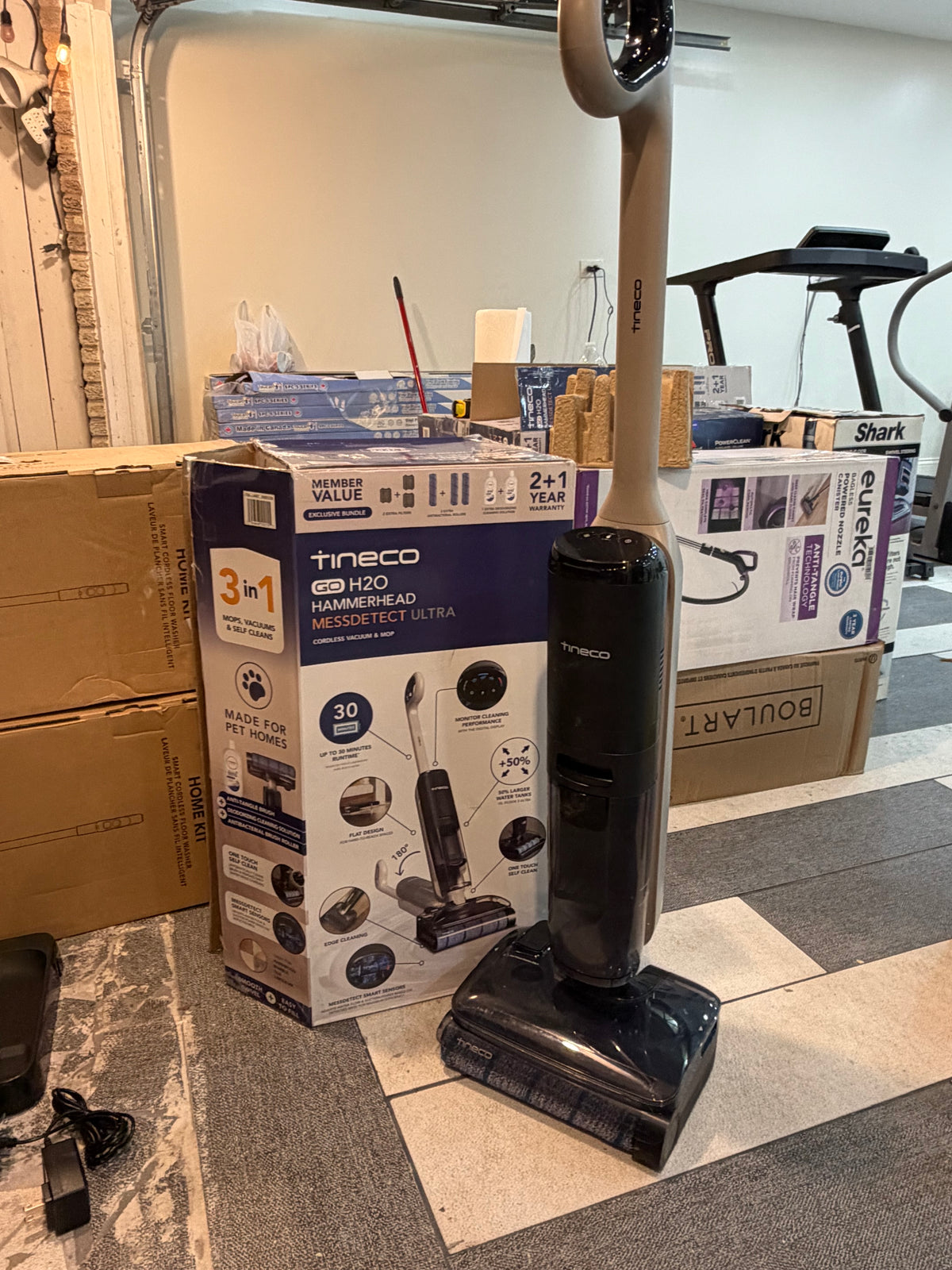 Tineco GO HammerHead MessDetect Ultra
Cordless Mop and Vacuum
