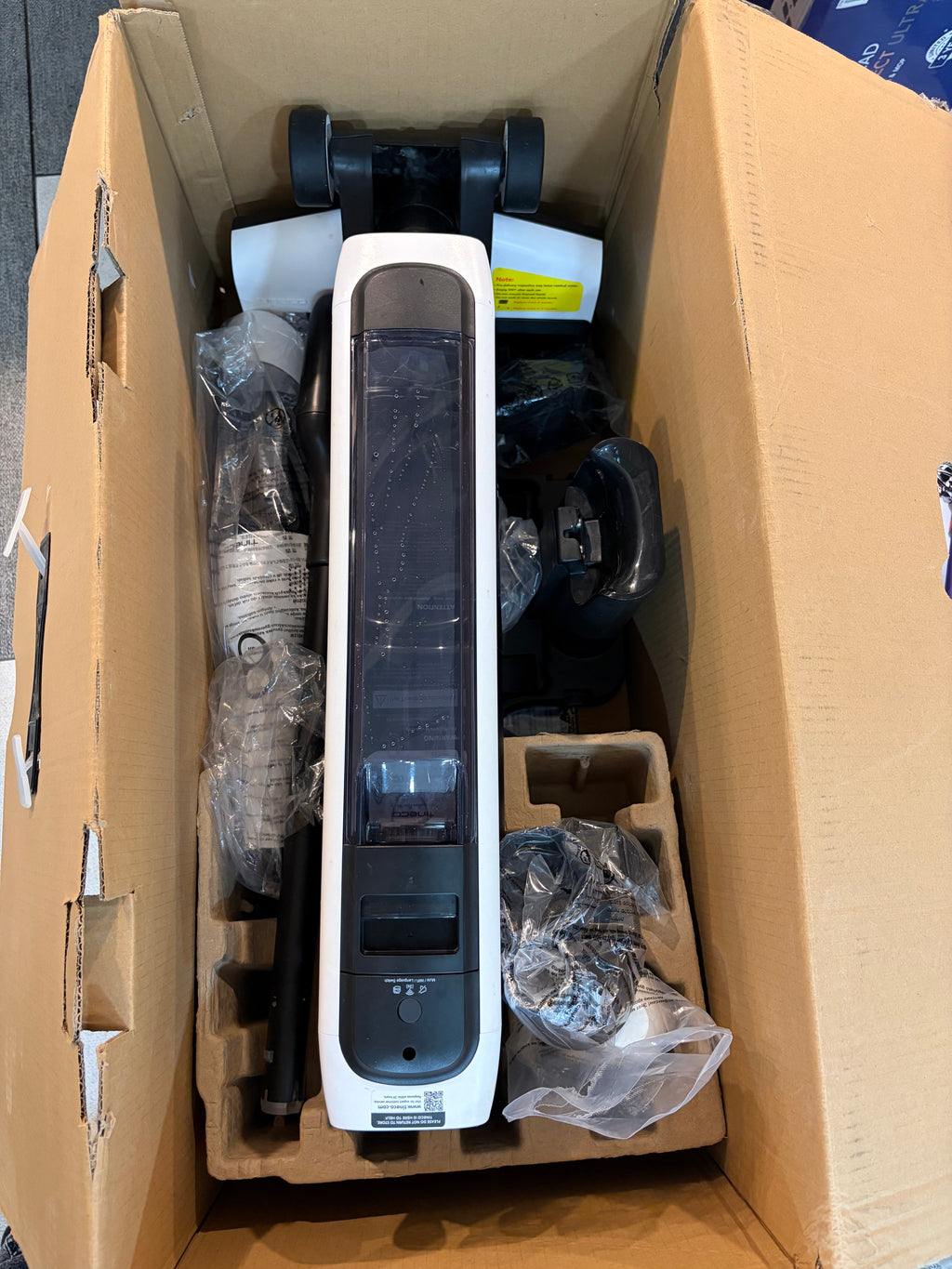 TINECO BNDLE FW5 +MINIVAC